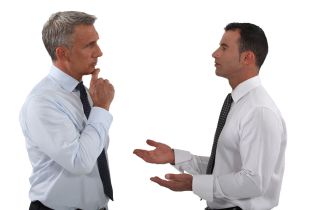 Jak zarządzać personelem, gdy pojawi się konflikt w miejscu pracy